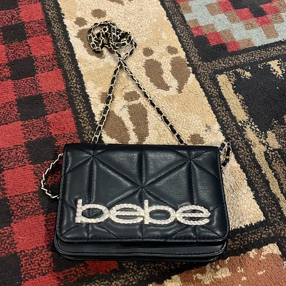 bebe Handbags - Bebe Y2K crossbody purse quilted puffer crossbody bag